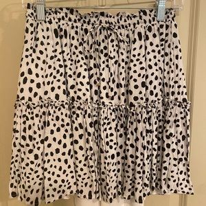 Black and White Pattern Skirt